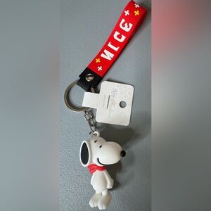 🛍️ any 5 items for $15 🛍️ Snoopy Keychain with Red Strap purse charm